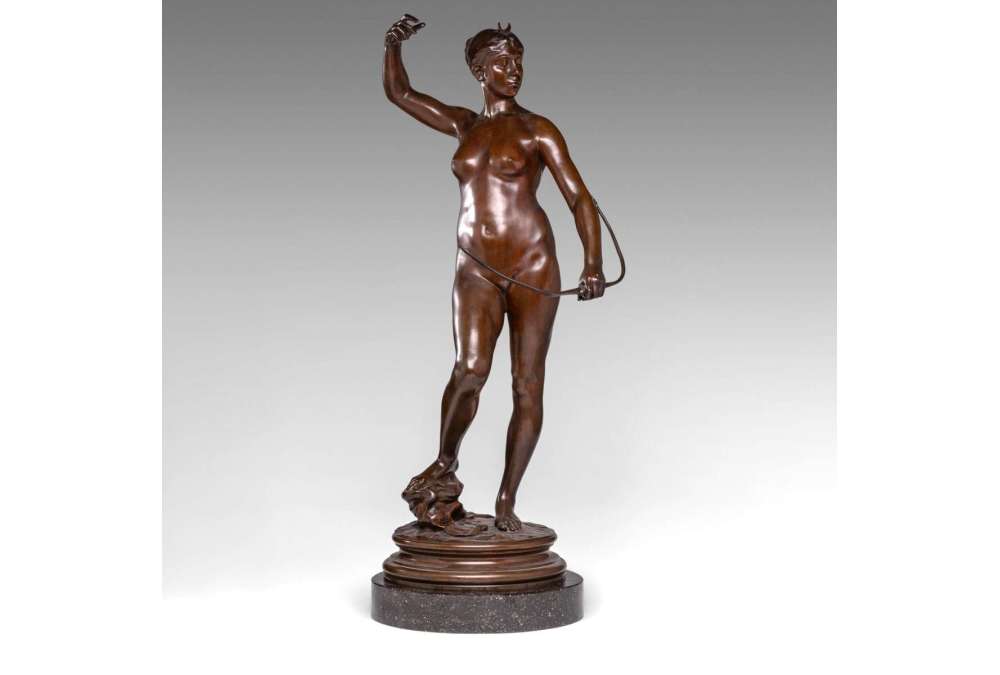 Diane Chasseresse en bronze par Alexandre Falguière