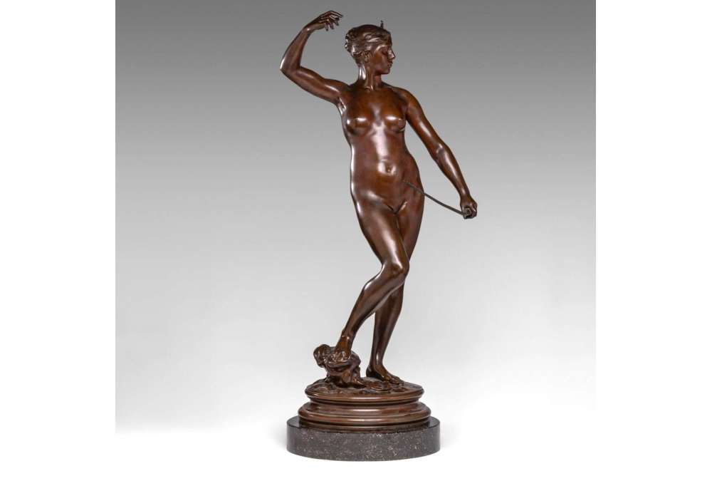 Diane Chasseresse en bronze par Alexandre Falguière