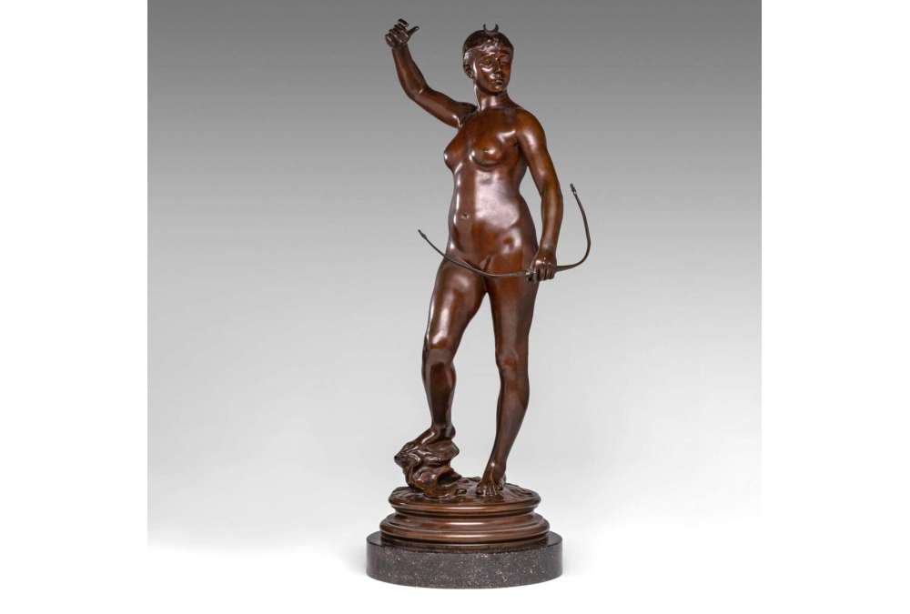 Diane Chasseresse en bronze par Alexandre Falguière