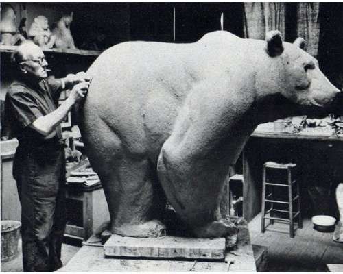 Bronzen beeld Duitse Herder Georges-Lucien Guyot 1920 zijaanzicht 2