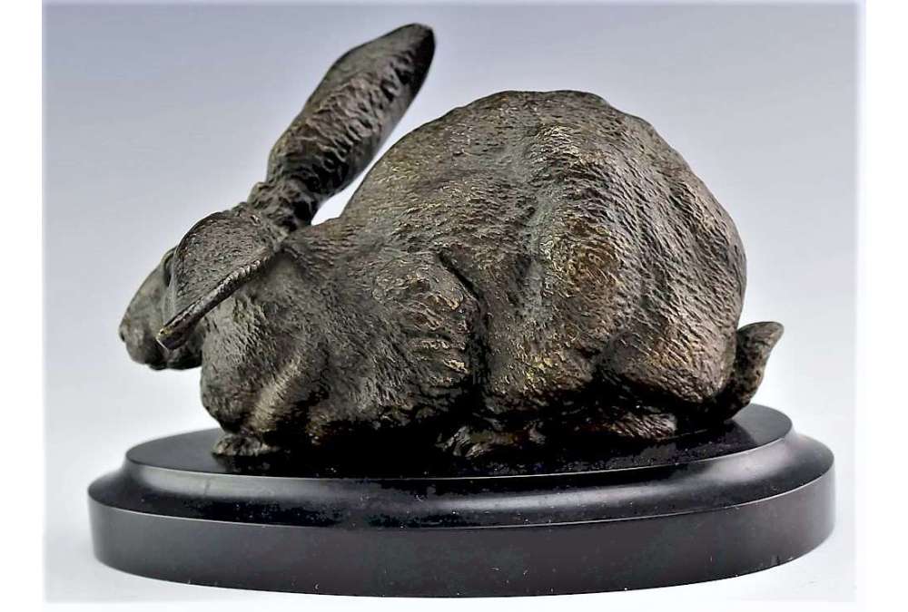 Bronze hare sculpture by Ferdinand Pautrot