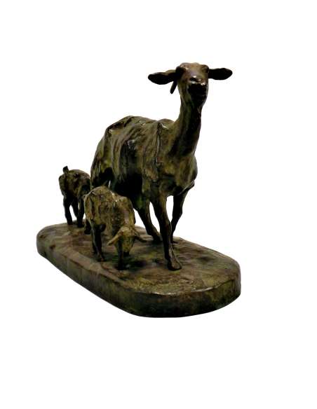 Statue de Chèvre en Bronze et ses Chevreaux par Ary Bitter