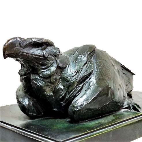 Albéric Collin (1886-1962), Bronze+ "Oiseau de proie couché" ("Reclining bird of prey")