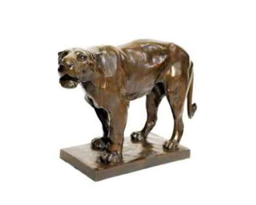 Josuë Dupon — 1864-1935+ Bronze, Lionne Rugissante